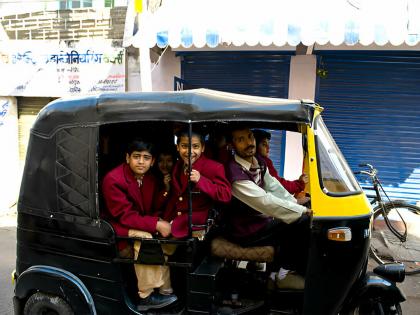 School hours will change; Parents, rickshaw drivers will have problems | शाळांची वेळ बदलणार; पालक, रिक्षा चालकांची अडचण होणार