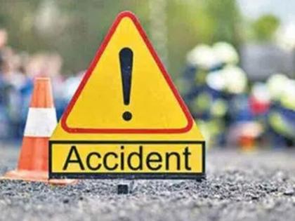 Laborer dies after truck overturns, case registered against supervisor, driver | ट्रक उलटून मजुराचा मृत्यू, सुपरवायझर, चालकावर गुन्हा दाखल