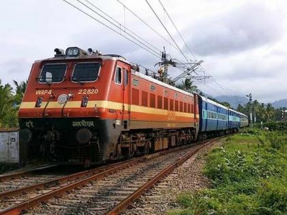 5300 general coaches will be ready in two years | दोन वर्षांत रेल्वेत तयार होणार ५३०० जनरल कोच