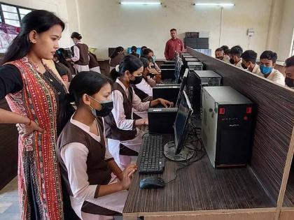 Tribal's 'NEET', 'JEE' Free Coaching Scheme on paper only | ट्रायबलची ‘नीट’, ‘जेईई’ मोफत प्रशिक्षण योजना कागदावरच