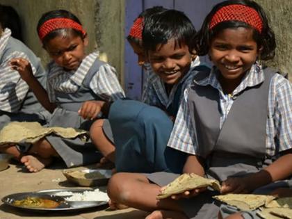 Food on paper instead of plate, students don't get main ingredients...! | पोषण आहार ताटाऐवजी कागदावरच, विद्यार्थ्यांना मुख्य घटकच मिळेना...!