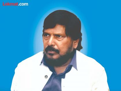 Ambedkar Memorial Award announced to Dr. Ramdas Athawale. | रामदास आठवले यांना डॉ. आंबेडकर स्मृती पुरस्कार जाहीर