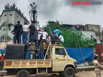 Tadoba's leopard entered the crowded settlement of Chandrapur | चंद्रपुरातील गजबजलेल्या वस्तीत शिरला ताडोबाचा बिबट