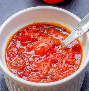 टोमॅटो झालेत स्वस्त तर करा २ महिने टिकणारी टोमॅटोची चटणी, चटपटीत चमचमीत चव