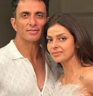 तो पंजाबी, ती तेलगू-प्रेमात पडले आणि..सोनू आणि सोनाली सूदची लव्हस्टोरी! एक दूजे के लिए...