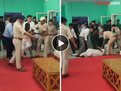 mp ajay mandal fell during cm nitish kumar program in bhagalpur suffered leg fracture | धक्कादायक! अचानक तोल गेला अन् खासदार अजय मंडल पडले खाली; पायाला झालं फ्रॅक्चर mp ajay mandal fell during cm nitish kumar program in bhagalpur suffered leg fracture | धक्कादायक! अचानक तोल गेला अन् खासदार अजय मंडल पडले खाली; पायाला झालं फ्रॅक्चर