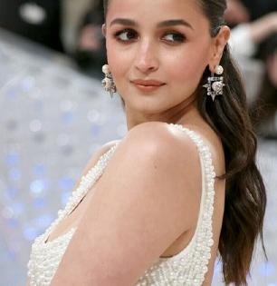गुलाबी गाल-चेहऱ्यावर चमक आणि परफेक्ट फिगर! आलिया भटच्या सौंंदर्यांचं सिक्रेट- फक्त ५ गोष्टी