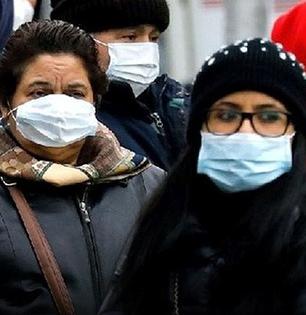 Corona Virus : कोरोना रिटर्न्स! 'ही' लक्षणं दिसताच व्हा सावध, पाहा कुणाला सर्वाधिक धोका