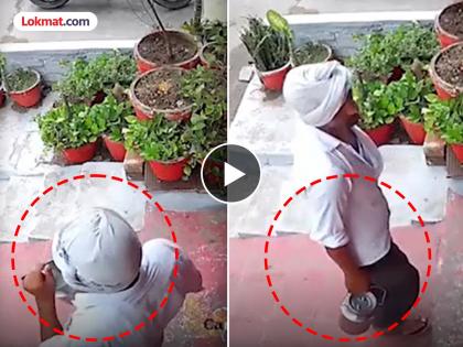 lucknow milkman caught spitting into milk hindu mahasabha to file fir cctv | धक्कादायक! दुधात थुंकायचा आणि तेच लोकांना द्यायचा; किळसवाणा प्रकार CCTV मध्ये कैद lucknow milkman caught spitting into milk hindu mahasabha to file fir cctv | धक्कादायक! दुधात थुंकायचा आणि तेच लोकांना द्यायचा; किळसवाणा प्रकार CCTV मध्ये कैद