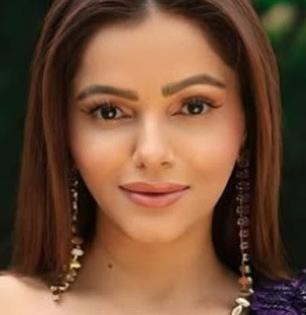 रुबीना दिलैकच्या मेकओव्हरचं सिक्रेट उघड! डॉक्टरांनीच सांगितलं चेहऱ्यावर काय काय केलं...