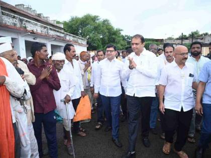 Situation in Wardha district is dire; crops washed away, houses collapsed: Guardian Minister promises help! | वर्धा जिल्ह्यात बिकट परिस्थिती ; शेतपिके वाहून गेली, घरं ढासळली : पालकमंत्र्यांनी दिला मदतीचा शब्द !
