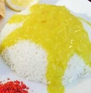 रात्री भात खाल्ल्यानं पोट सुटतं? आयुर्वेदिक सल्ला, 'या' पद्धतीनं भात खा- पोट कधीच सुटणार नाही