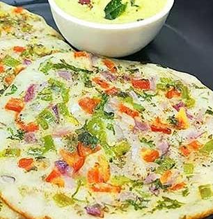 नाश्त्यासाठी १० मिनिटांत करा रवा उत्तप्पा; एकदम सोपी रेसिपी, जाळीदार, मऊ उत्तप्पा घरीच करा