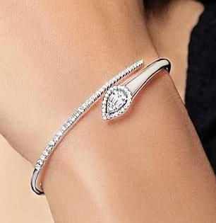 रोज वापरण्यासाठी घ्या चांदीचे कडे; १० सुंदर डिजाईन्स, ऑफिसला-घरात कुठेही घाला, एलिगंट लूक मिळेल