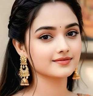 चेहरा काळा-ड्राय दिसतो? रात्री झोपताना 'ही' घरगुती क्रिम लावा; सकाळी मऊ-ग्लोईंग दिसेल त्वचा