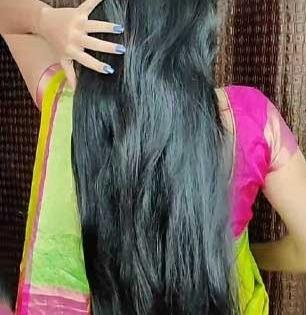 केस पिकलेत? जावेद हबीब सांगतात मेहेंदीत 'हा' पदार्थ कालवून लावा, काळे-शायनी होतील केस