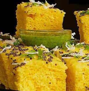 घरी केलेला ढोकळा फसतो-फुलतच नाही; ८ टिप्स, करा विकतसारखा मऊ जाळीदार ढोकळा