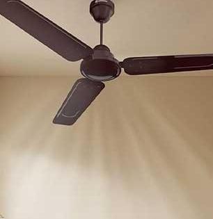 घरी AC नाहीये? चिंता सोडा, एसी पेक्षा थंड हवा देईल पंखा, उन्हाळ्यात घर हवेशीर ठेवतील या ट्रिक्स