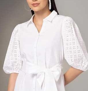 पांढऱ्या रंगाचे कपडे घालताना ३ गोष्टी कायम करा, नाहीतर कपडे दिसतात ट्रान्सपरंट आणि चारचौघात दिसते वाईट-विचित्र