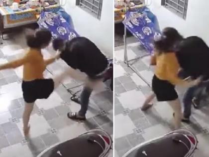 Video: Husband returned home from work, wife beat him, why..? | Video: नवरा कामावरुन घरी परतला, बायकोने लाथा-बुक्क्यांनी केली मारहाण, कारण काय..?