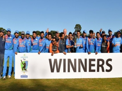INDIAvsIRELAND T-20 LIVE: Virat Kohli after 9 runs | INDIAvsIRELAND T-20 LIVE : भारताचा आयर्लंडवर 143 धावांनी विजय