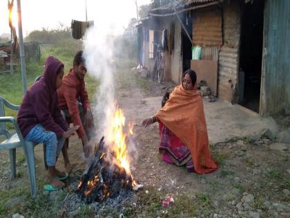 The hustle and bustle of Nashik residents; Mercury dropped to 10.6 degrees | नाशिककरांना भरली हुडहुडी; पारा १०.६ अंशापर्यंत घसरला