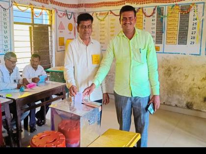 Fate of 113 candidates from Washim and Manoria in 'ballot box' | वाशिम आणि मानोऱ्यातील ११३ उमेदवारांचे भाग्य 'मतपेटीत'