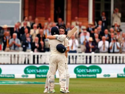 India vs England 2nd Test: Chris Woakes's first century and record | India vs England 2nd Test: ख्रिस वोक्सचे पहिले शतक आणि विक्रमांचे इमले 