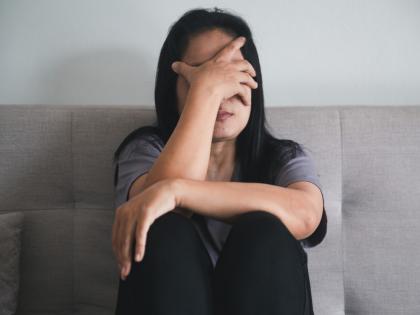 A package of Rs 1 lakh per month and other incentives worth Rs 15 lakh per year; A young woman was cheated by being lured | दरमहा १ लाख व इतर इन्सेंटिव्ह असे वार्षिक १५ लाखांचे पॅकेज; आमिष दाखवून तरूणीची फसवणूक A package of Rs 1 lakh per month and other incentives worth Rs 15 lakh per year; A young woman was cheated by being lured | दरमहा १ लाख व इतर इन्सेंटिव्ह असे वार्षिक १५ लाखांचे पॅकेज; आमिष दाखवून तरूणीची फसवणूक