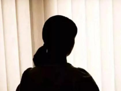 'If you don't drink the water I brought from the bottle 19-year-old married woman pressured to convert religion in Pune | 'मी बाटलीतून आणलेले पाणी प्यायले नाहीस तर..! पुण्यात १९ वर्षीय विवाहितेवर धर्मांतरासाठी दबाव 'If you don't drink the water I brought from the bottle 19-year-old married woman pressured to convert religion in Pune | 'मी बाटलीतून आणलेले पाणी प्यायले नाहीस तर..! पुण्यात १९ वर्षीय विवाहितेवर धर्मांतरासाठी दबाव