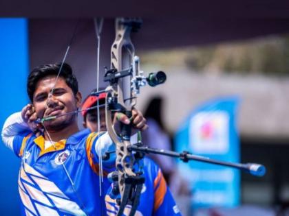 World Archery Championships 2023 Ojas Deotale Becomes First Indian Male Archer to Win Gold Medal at World Archery Championships, know here  |   सोन्यावर निशाणा! ओजस देवतळेने जिंकले ऐतिहासिक 'सुवर्ण', ठरला पहिला भारतीय पुरुष तिरंदाज  