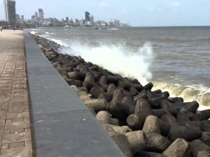 Dead body of young woman found in sack on Worli sea face in Mumbai, case registered against unknown person | मुंबईत वरळी सी फेसवर गोणीत आढळला तरुणीचा मृतदेह, अज्ञाताविरोधात गुन्हा दाखल