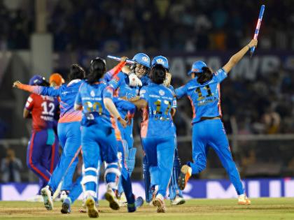 WPL Final, MI Vs DC: Voice of Mumbai Indians! Defeated Delhi in a thrilling match to capture the WPL title | WPL Final, MI Vs DC: आवाज मुंबई इंडियन्सचाच! थरारक लढतीत दिल्लीला नमवून केला WPLच्या विजेतेपदावर कब्जा  