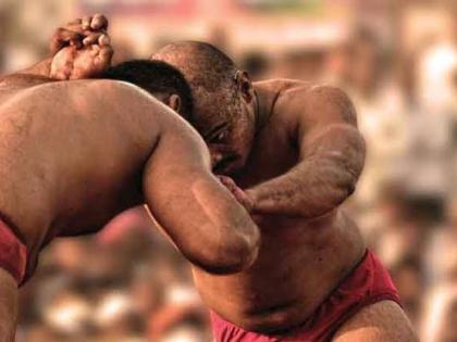 The 50-year tradition of the wrestling continues in Washim! | वाशिममध्ये कुस्त्यांच्या दंगलीची ५० वर्षांची परंपरा यंदाही कायम!