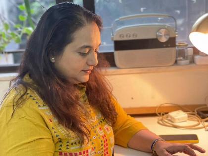 aai kuthe kay karte writer namita vartak lost her mother just after 16 days of her fathers death | 'आई कुठे..' मालिकेच्या लेखिकेवर दु:खाचा डोंगर, वडिलांच्या निधनानंतर १६ दिवसांनी आईनंही सोडला श्वास