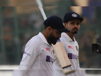 ICC World Test Championship Point Table : Sri Lanka the current table toppers, india sliped to second spot | ICC World Test Championship : कानपूर कसोटीच्या दुसऱ्या दिवसाआधीच टीम इंडियाला बसला धक्का; झाले मोठे नुकसान
