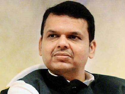 HC issues fresh notice to Devendra Fadnavis and sbi over government employees salary account transfer Axis Bank case | सरकारी कर्मचाऱ्यांची खाती अॅक्सिस बँकेत वळवली, फडणवीसांना कोर्टाची नव्याने नोटीस