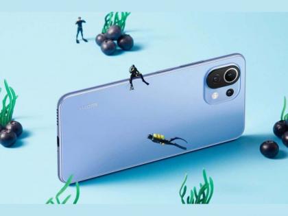 Xiaomi 11 lite ne 5g phone available at bumper discount check features specification offer price  | Xiaomi च्या सर्वात स्लिम 5G फोनवर 5,500 ऑफ; फोनमध्ये 8GB RAM आणि 64MP कॅमेरा 