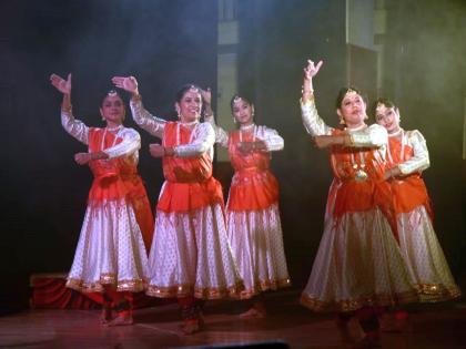 Impressive Presentation of 'Hindu Tan Man Hindu life'; Triveni confluence of music and dance | 'हिंदू तनमन हिंदू जीवन'चे प्रभावी सादरीकरण; वादन आणि नृत्याचा त्रिवेणी संगम