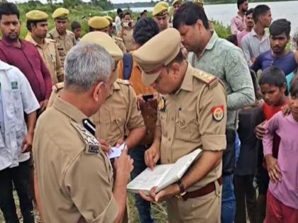 Big accident, six girls from the same family drowned in the Yamuna river, all four died, reels were made before drowning | मोठी दुर्घटना, एकाच कुटुंबातील सहा मुली नदीत बुडाल्या, चौघींचा मृत्यू, बुडण्यापूर्वी बनवली होती रिल्स Big accident, six girls from the same family drowned in the Yamuna river, all four died, reels were made before drowning | मोठी दुर्घटना, एकाच कुटुंबातील सहा मुली नदीत बुडाल्या, चौघींचा मृत्यू, बुडण्यापूर्वी बनवली होती रिल्स