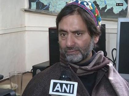 After Yasin Malik was sentenced to life imprisonment, Pakistan's Prime Minister Criticize India | Yasin Malik: यासिन मलिकला जन्मठेप होताच पाकिस्तानचा तिळपापड, पंतप्रधानांनी भारताविरोधात उधळली मुक्ताफळे 