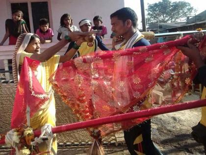 Powered by the pilgrims at Borod | बोरद येथे यात्रेकरुंचे झाले पुजन