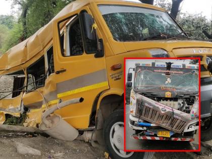 Amravati:A terrible collision between a mini bus and a cement mixer truck, 4 youths who were going to play cricket died, 10 were seriously injured | मिनी बस आणि सिमेंट मिक्सर ट्रकमध्ये भीषण धडक, क्रिकेट खेळायला निघालेल्या ४ तरुणांचा मृत्यू, १० जण गंभीर जखमी