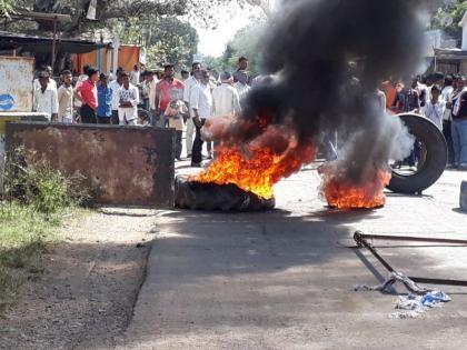 The death of the farmer by electric shocks, death at butter | विजेच्या धक्क्याने शेतकऱ्याचा मृत्यू, लोणी येथे चक्काजाम