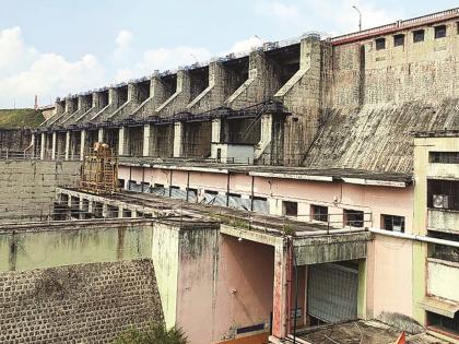 Parabhani: Privatization of Yeldari Hydropower Project, which has generated billions in profits, is on the verge of being completed | Parabhani: अब्जावधींचा नफा कमावणाऱ्या येलदरी जलविद्युत प्रकल्पाच्या खासगीकरणाचा घाट Parabhani: Privatization of Yeldari Hydropower Project, which has generated billions in profits, is on the verge of being completed | Parabhani: अब्जावधींचा नफा कमावणाऱ्या येलदरी जलविद्युत प्रकल्पाच्या खासगीकरणाचा घाट
