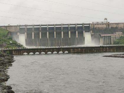 Two gates of Yeldari Dam opened; 6 thousand 224 cusecs discharge in Purna river basin | येलदरी धरणाचे दोन दरवाजे उघडले; पूर्णा नदी पात्रात एकूण ६ हजार २२४ क्युसेक्स विसर्ग