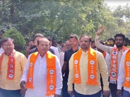 कसली महायुती अन् कोणती आघाडी घेऊन बसला! शिंदे शिवसेना आणि शरद पवारांची राष्ट्रवादी नगरपरिषद एकत्र लढवणार...