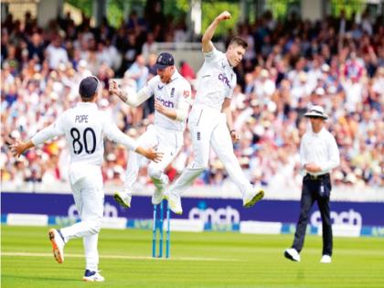 newcomer Matthew Pots dream debut; New Zealand scored 132 runs against England | पॉट्‌सचे स्वप्नवत पदार्पण; इंग्लंडविरुद्ध न्यूझीलंड १३२ धावांत गारद