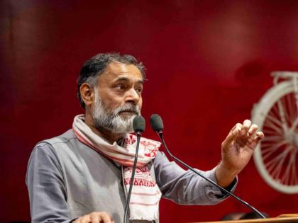 Religionism casteism run by BJP has damaged the country Criticism of Yogendra Yadav | Yogendra Yadav: भाजपने चालवलेल्या धर्मवाद, जातीवादाने देशाचे नुकसान; योगेंद्र यादवांची टीका