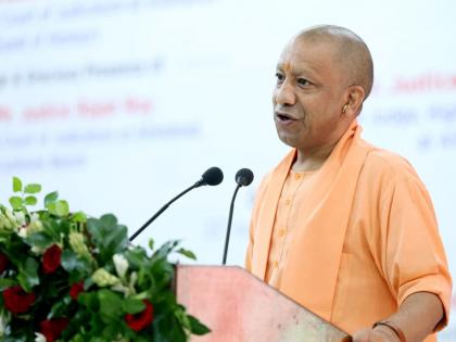 "To achieve the goal of good governance, the judicial system must be smooth and fast," said Yogi Adityanath. | "सुशासनाचं लक्ष्य प्राप्त ककरण्यासाठी न्यायव्यवस्था ही सुगम आणि जलद असणं गरजेचं’’, योगी आदित्यनाथ यांचं विधान  